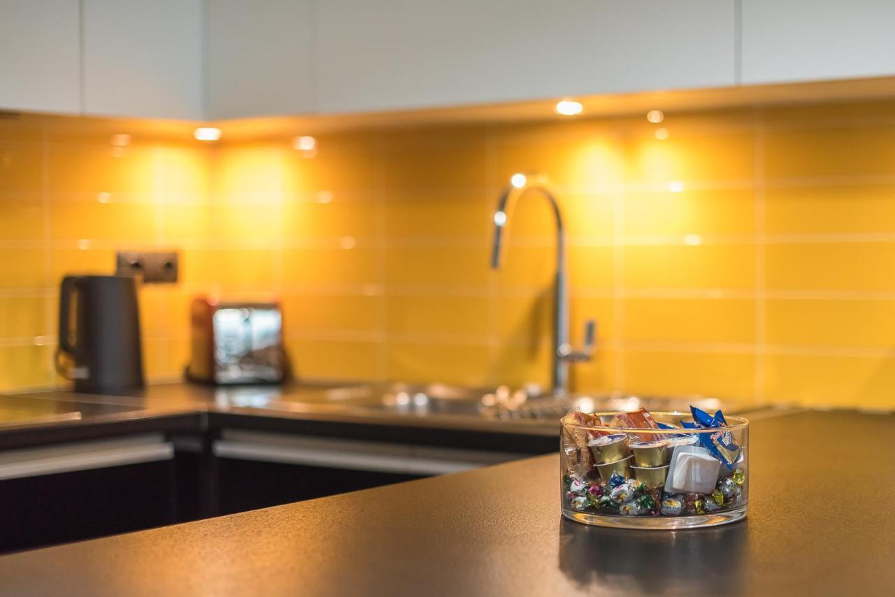Confy Living Apartment Metaxourghio Metro Station Атина Екстериор снимка