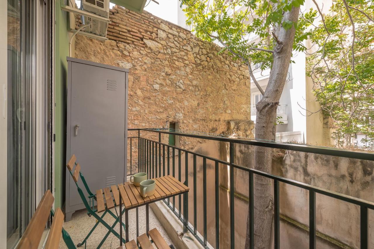 Confy Living Apartment Metaxourghio Metro Station Атина Екстериор снимка