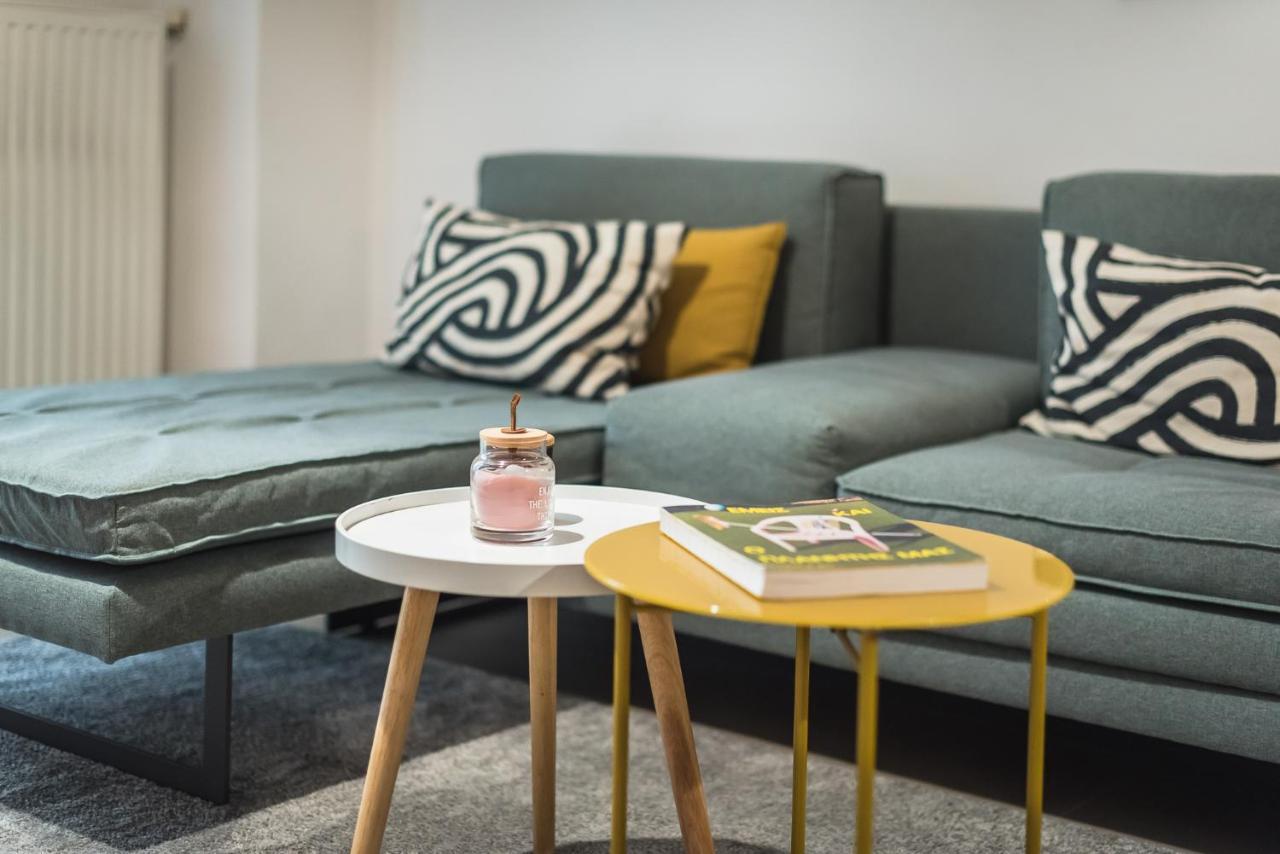 Confy Living Apartment Metaxourghio Metro Station Атина Екстериор снимка