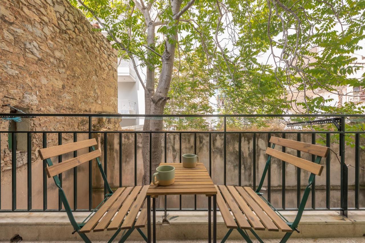 Confy Living Apartment Metaxourghio Metro Station Атина Екстериор снимка